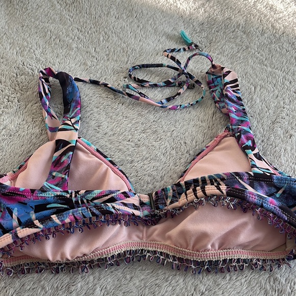women’s bikini top, adjustable straps, floral purple design, M, worn twice - Picture 3 of 3